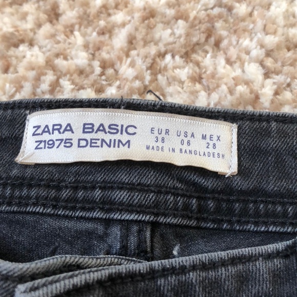 ✨FLASH SALE ✨  ZARA basic Denim black jeans - Picture 3 of 4